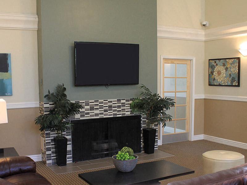 Photos and Video of Campbell Plaza Apartments in Campbell, CA